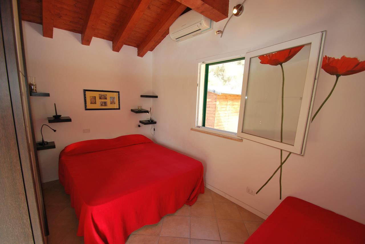Villetta Ciclamino Casa Alzi 外观 照片