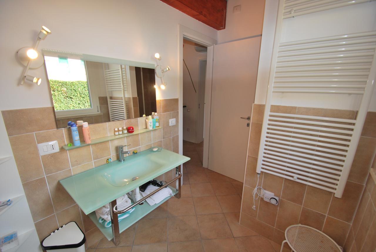 Villetta Ciclamino Casa Alzi 外观 照片